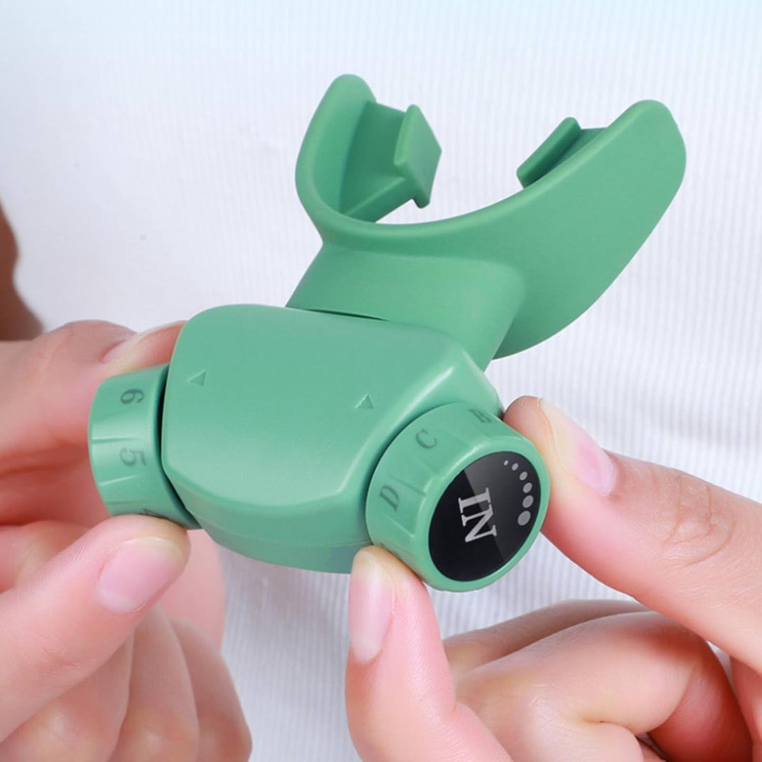 Smart Breathing Exerciser & Voice Trainer Device